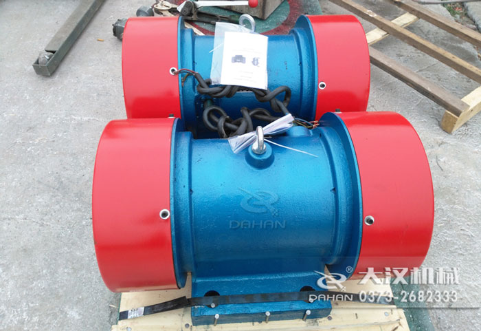 YZS振動(dòng)電機(jī)